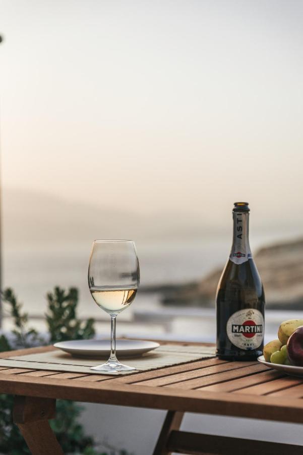 Nostos Cave Seaview Apartment Матала Экстерьер фото
